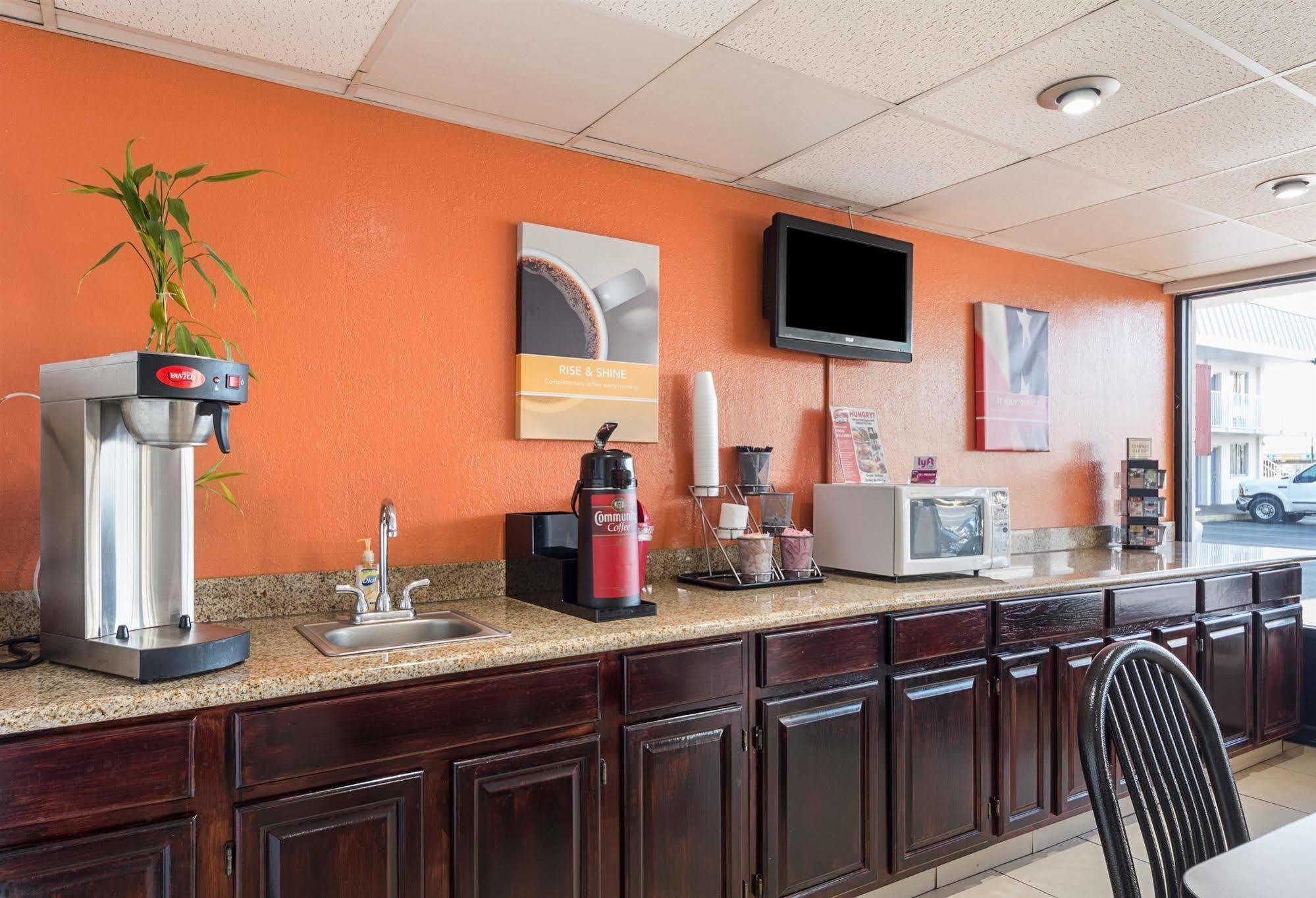 Motel 6 San Antonio Tx I10 West Экстерьер фото
